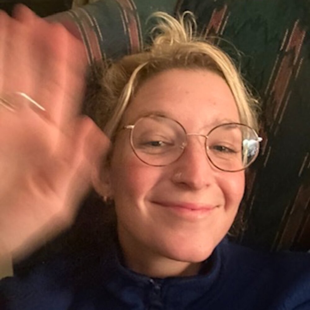 Meet your Posher, Haley